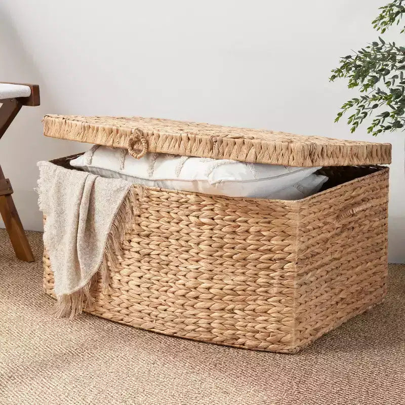 Malle rectangulaire en jacinthe d'eau tressée, 26"x19"x14", marron naturel : Coffre de rangement, cadre en fer