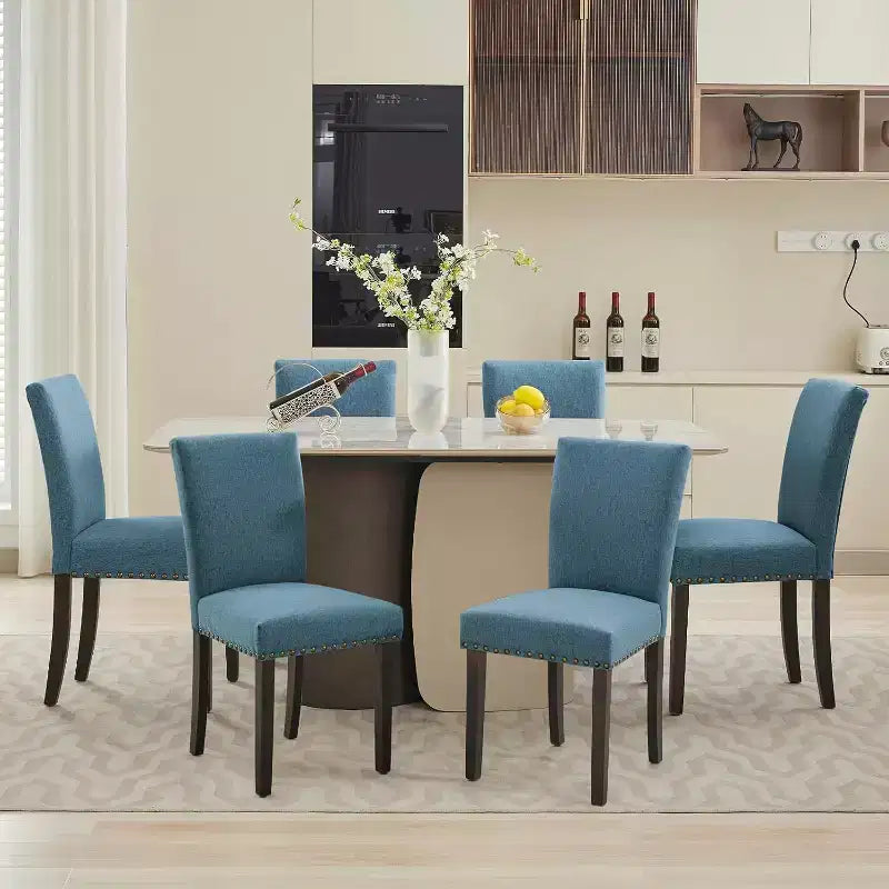 Lot de 2 chaises de salle à manger rembourrées, chaises Parsons ergonomiques à dossier haut en tissu avec garniture cloutée pour cuisine/salle à manger/hôtel
