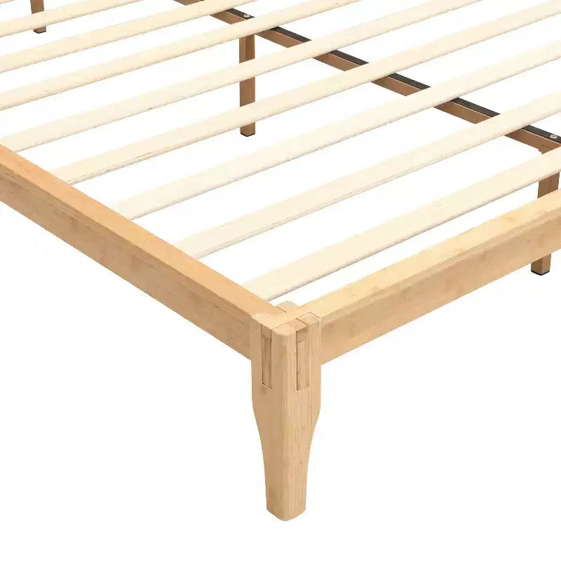Lit plateforme en bambou style Mid-Century avec tête de lit et support métallique