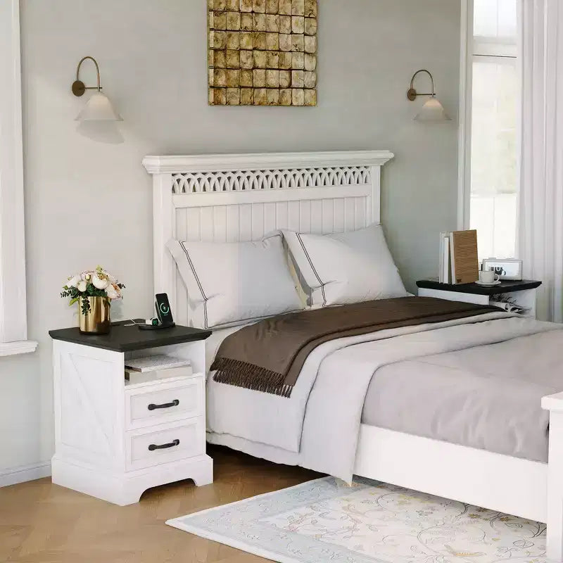 Table de chevet rustique de ferme 2 tiroirs, table de chevet moderne en bois, ports USB et prises CA, MDF durable, poignées en métal, blanc