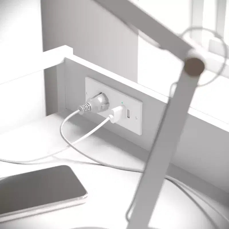 Table de chevet à 4 tiroirs avec station de charge, 2 ports USB et 1 prise, cadre en métal, plateau en bois composite