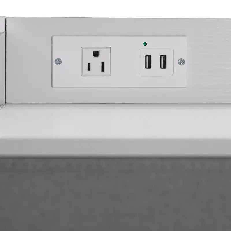 Table de chevet à 4 tiroirs avec station de charge, 2 ports USB et 1 prise, cadre en métal, plateau en bois composite